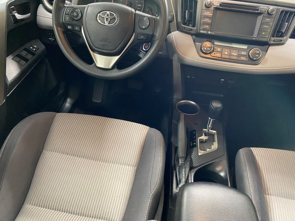 2015 Toyota RAV4 XLE FWD SUV