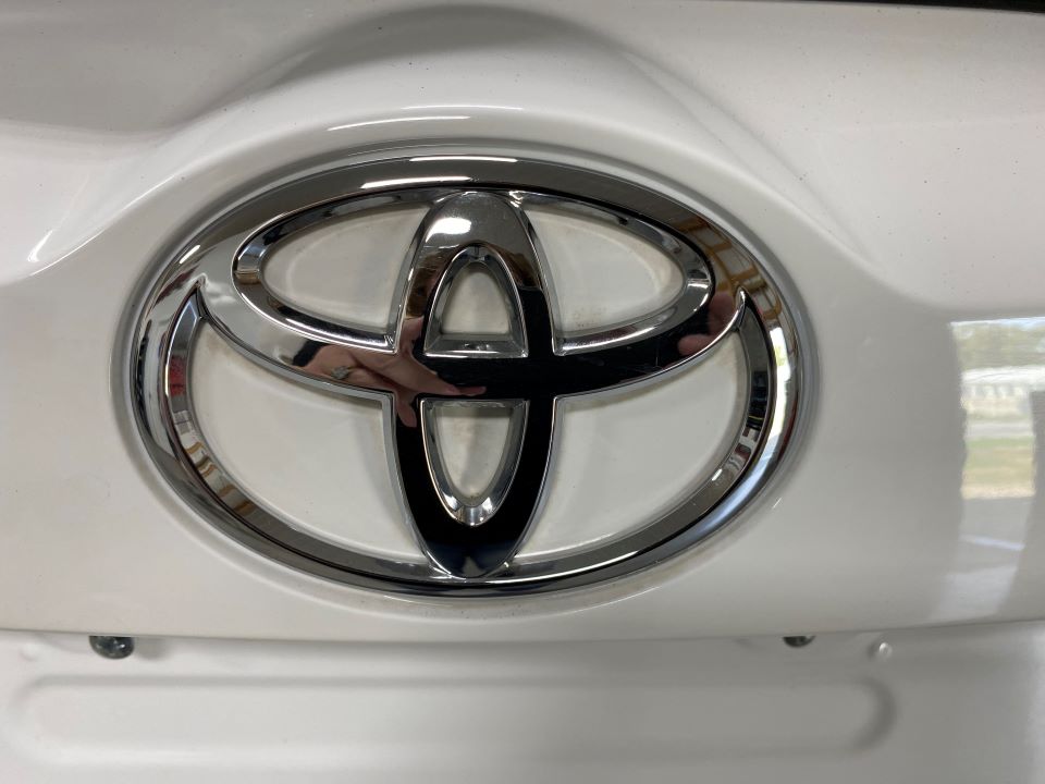 2015 Toyota RAV4 XLE FWD SUV