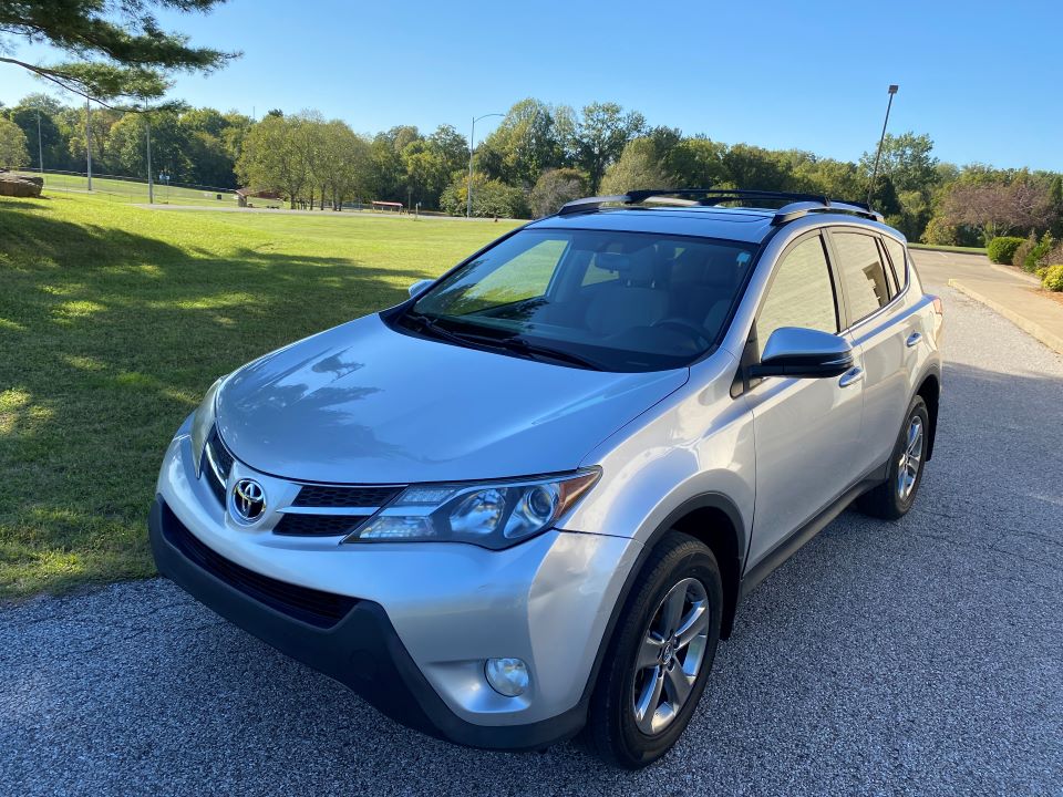 2015 Toyota RAV 4 XLE Sport Utility