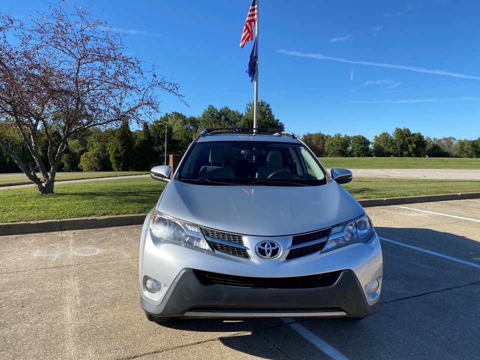 2015 Toyota RAV 4 XLE Sport Utility